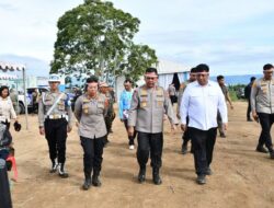 Bupati Samosir Bersama Kapolda Sumut Tanam Bawang Putih Serentak Wujudkan Swasembada Pangan Nasional
